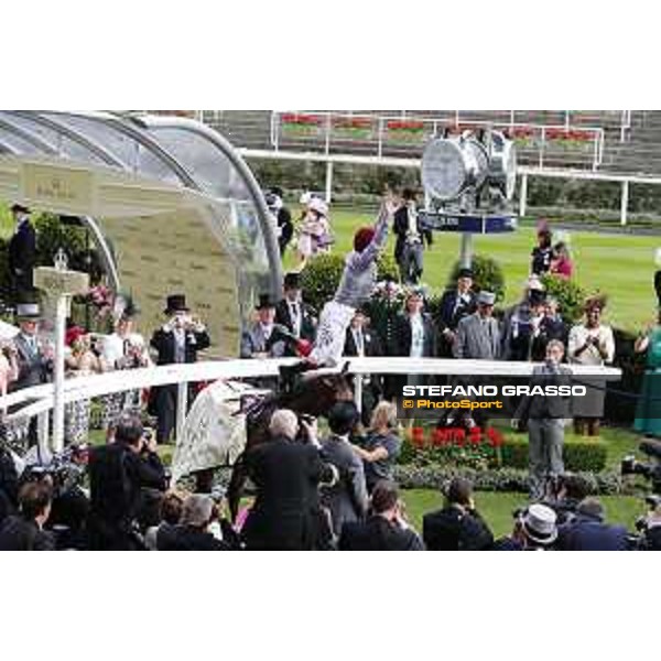 Frankie Dettori and Osaila win the Sandrigham Handicap Stakes Ascot - Royal Ascot Second day,17th june 2015 ph.Stefano Grasso