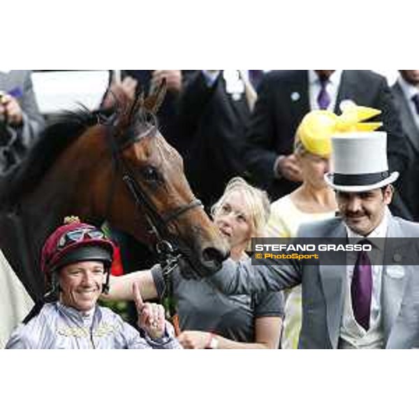 Sheikh Joaan bin Hamad bin Khalifa Al-Thani with Osaila and Frankie Dettori Ascot - Royal Ascot Second day,17th june 2015 ph.Stefano Grasso