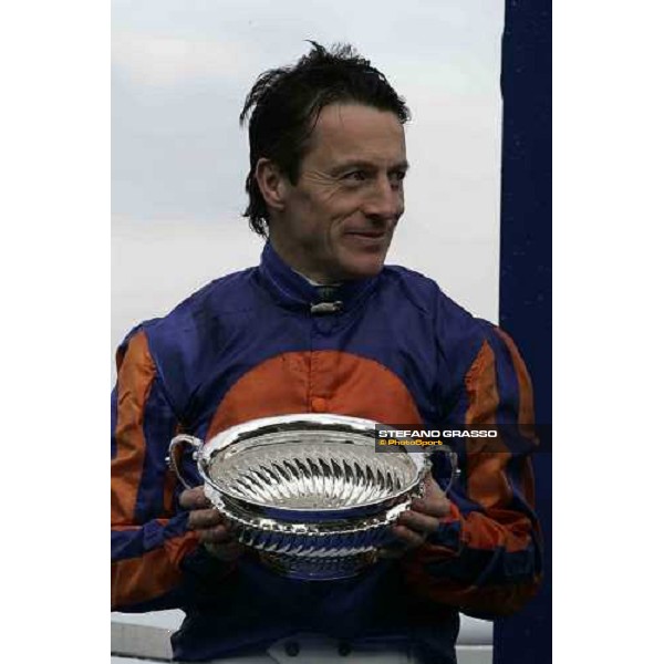 Kieren Francis Fallon winner of Prix de L\'Arc the Triomphe Lucien Barriere Paris Longchamp, 2nd october 2005 ph. Stefano Grasso