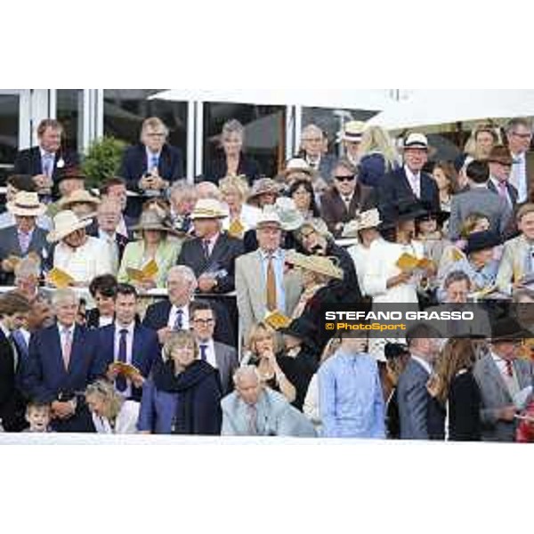 Qatar Goodwood Festival - First Day - Racegoers Goodwood,28th july 2015 ph.Stefano Grasso/QEF