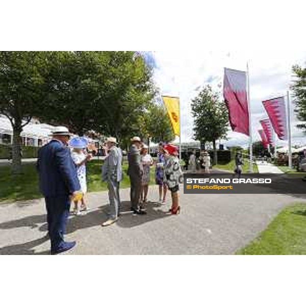 Racegoers at Goowdood - Second Day Goodwood 29th july 2015 ph.Stefano Grasso/QEF