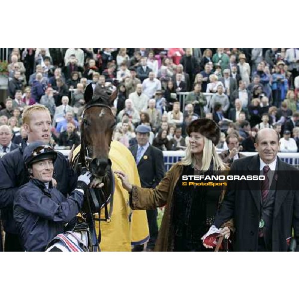 winner enclosure for the connection of Rumplestiltskin winner of Prix MArcel Boussac-Crtiterium PAris, Longchamp, 2nd october 2005 ph. Stefano Grasso