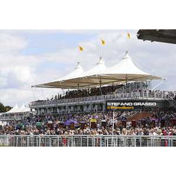 Goodwood - QATAR Goodwood Festival Grandstand and racegoers Goodwood,30th july 2015 ph.Stefano Grasso/QEF