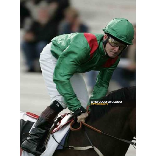 Mick Kinane Paris Longchamp, 1st october 2005 ph. Stefano Grasso