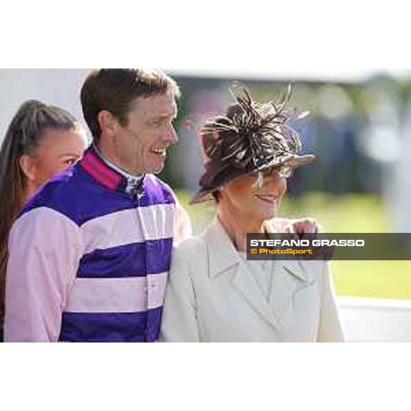 Goodwood - QATAR Goodwood Festival Richard Hughes with his mother - the Betfre Supports Jack Berry House Nursery Stakes Goodwood,31st july 2015 ph.Stefano Grasso/QEF
