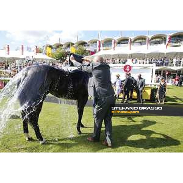 Goodwood - QATAR Goodwood Festival a shower after the race Goodwood,31st july 2015 ph.Stefano Grasso/QEF