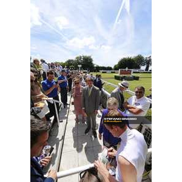 QATAR Goodwood Festival Richard Hughes signs autographs Goodwood, Fifht day, 1st august 2015 ph.Stefano Grasso/QEF