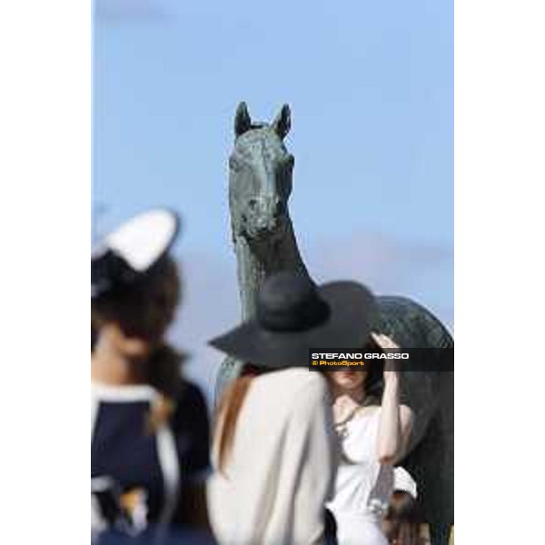 QATAR Goodwood Festival Racegoers at the QATAR Goodwood Festival Goodwood, Fifht day, 1st august 2015 ph.Stefano Grasso/QEF