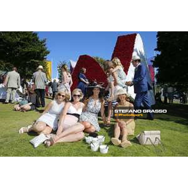 QATAR Goodwood Festival Racegoers at the QATAR Goodwood Festival Goodwood, Fifht day, 1st august 2015 ph.Stefano Grasso/QEF