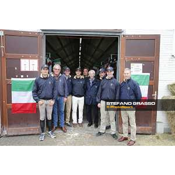 Aachen - FEI European Championships 2015 The Fise President Vittorio Orlandi with the Italian Team Aachen,17th August 2015 ph.Stefano Grasso/Loro Piana