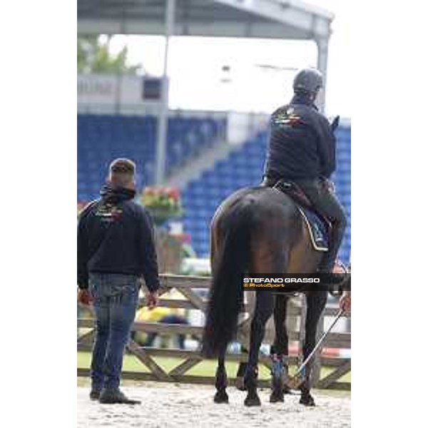 Aachen - FEI European Championships 2015 Team Italia Loro Piana warming up Emanuele Gaudiano on Admara 2 Aachen,18th August 2015 ph.Stefano Grasso/Loro Piana