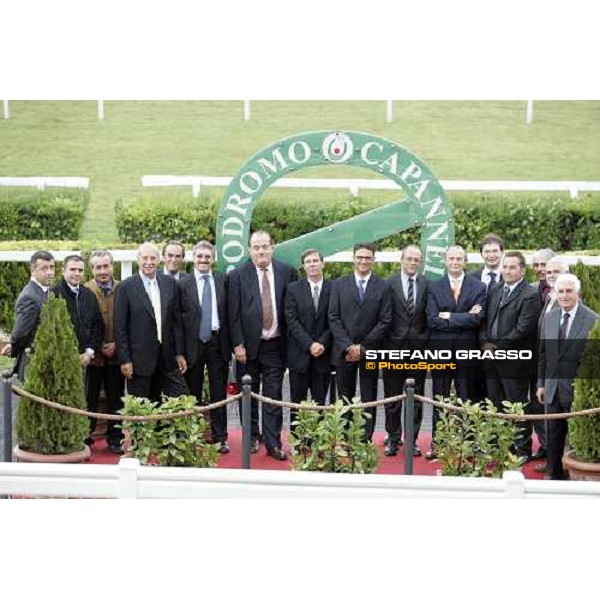 In. Tomaso Grassi, dott. Enzo Mei, mr. Graham Potter, ing. Elio Pautasso and all team of the new all-weather race track at Capannelle Rome, 7th october 2005 ph. Stefano Grasso