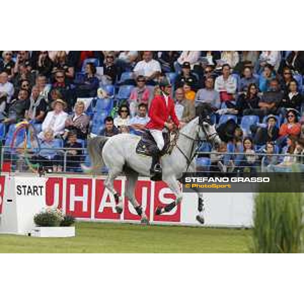 Aachen - FEI European Championships 2015 Lorenzo De Luca on Geisha Van Orshof Aachen,19th August 2015 ph.Stefano Grasso/Loro Piana