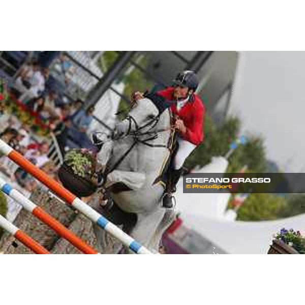 Aachen - FEI European Championships 2015 Lorenzo De Luca on Geisha Van Orshof Aachen,19th August 2015 ph.Stefano Grasso/Loro Piana