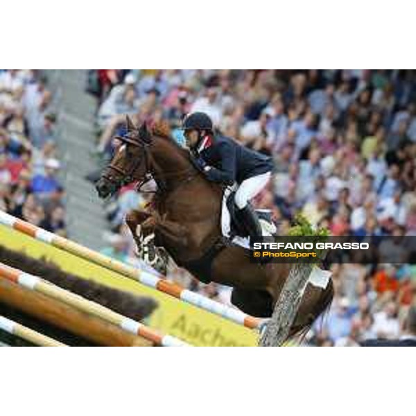Aachen - FEI European Championships 2015 Simon Delestre on Ryan des Hayettes, bronze medal Aachen,23rd August 2015 ph.Stefano Grasso/Loro Piana
