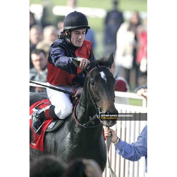 Mirco Demuro on Dionisia after the Gran Criterium Milan, 16th october 2005 ph. Stefano Grasso