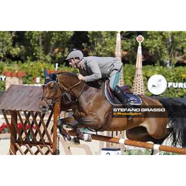 Emauele Gaudiano on Cocoshynsky wins the Periodico Trophy Barcelona,25th sept. 2015 ph.Stefano Grasso