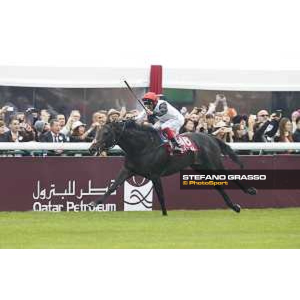 Frankie Dettori on Golden Horn wins the 94° Qatar Prix de l\'Arc de Triomphe Paris,4th october 2015 ph.Stefano Grasso