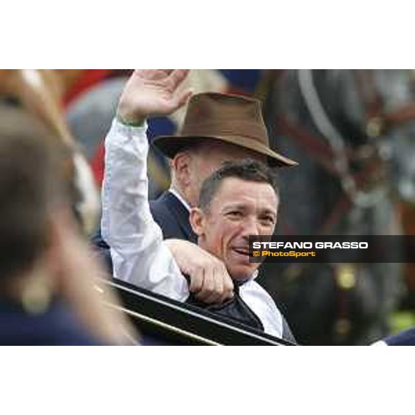 Frankie Dettori and Golden Horn winners of the 94° Qatar Prix de l\'Arc de Triomphe Paris,4th october 2015 ph.Stefano Grasso