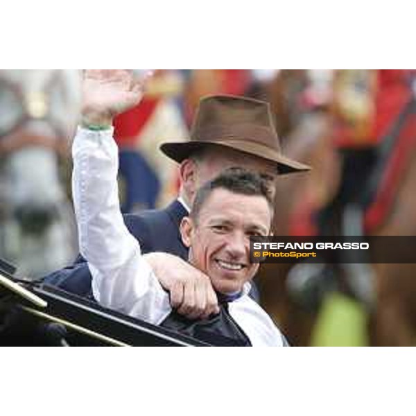 Frankie Dettori and Golden Horn winners of the 94° Qatar Prix de l\'Arc de Triomphe Paris,4th october 2015 ph.Stefano Grasso