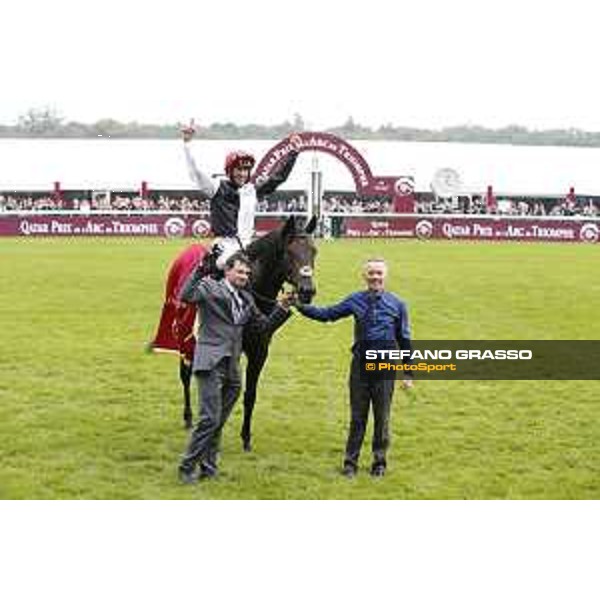 Frankie Dettori and Golden Horn winners of the 94° Qatar Prix de l\'Arc de Triomphe Paris,4th october 2015 ph.Stefano Grasso