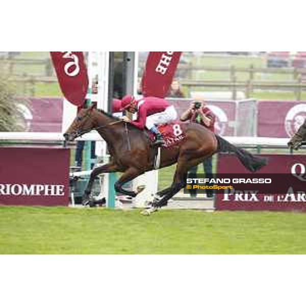 Olivier Peslier on Make Believe goes to win the Qatar Prix de la Foret Paris,4th october 2015 ph.Stefano Grasso