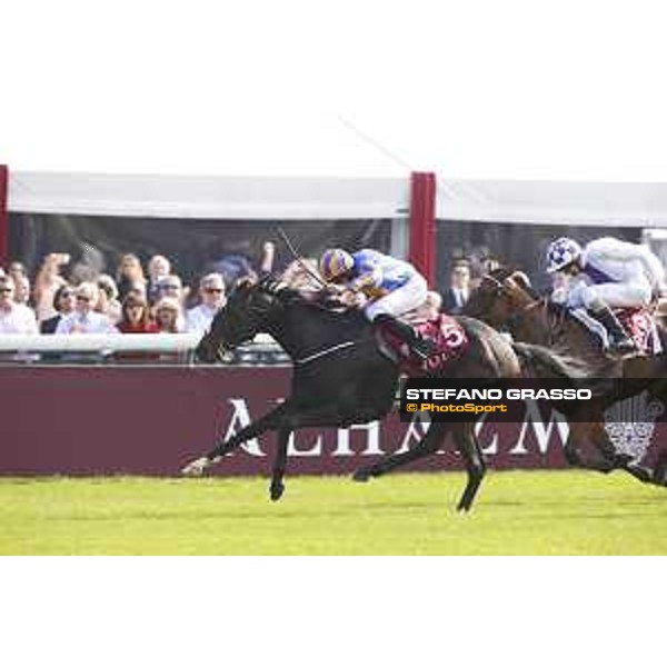 Ryan Moore on Ballydoyle wins the Total Peix Marcel Boussac - Criterium des Pouliches Paris,4th october 2015 ph.Stefano Grasso