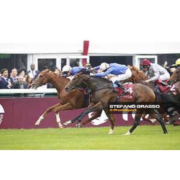 Mickael Barzalona on Ultra wins the QATAR Prix Jean-Luc Lagardere Paris,4th october 2015 ph.Stefano Grasso