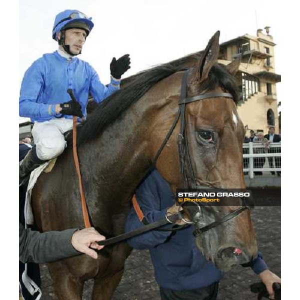 Ted Durcan on Dubai Surprise after winning Premio Lydia Tesio Rome, 23 october 2005 ph. Stefano Grasso