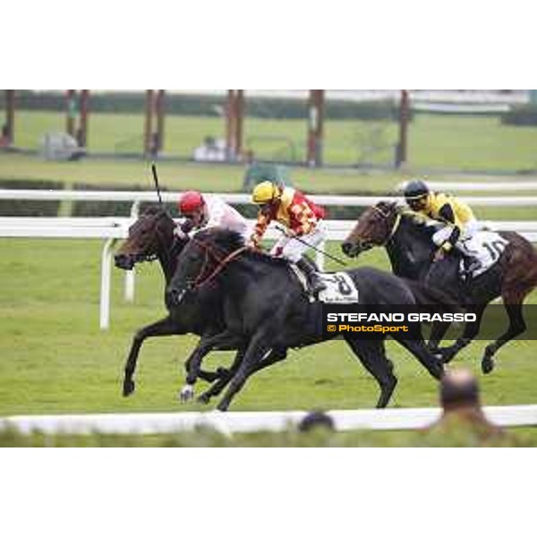 Aragoni and Slowpoke win the Premio Carlo Porta Milano, San Siro racecourse 18 oct.2015 ph.Stefano Grasso
