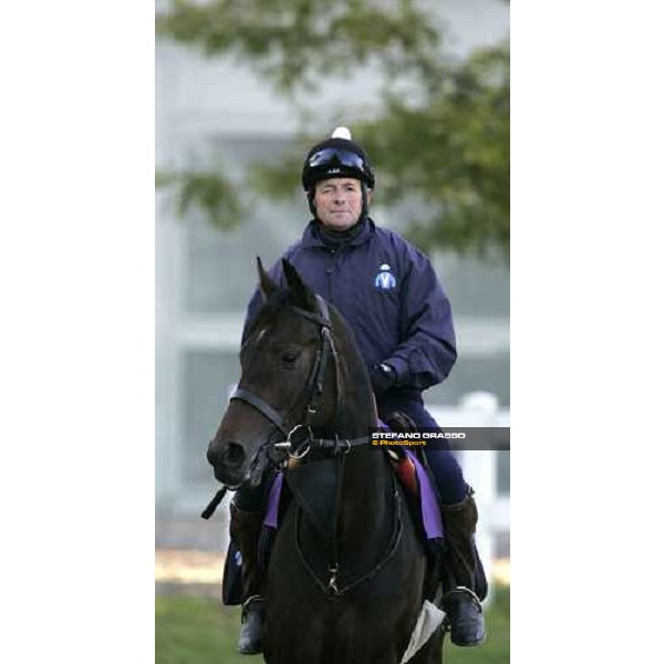 Oujia Board prepares for morning track works at Belmont Park - NY New York, 27th october 2005 ph. Stefano Grasso