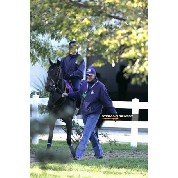 Ed Dunlop with Oujia Board morning track works at Belmont Park - NY New York, 27th october 2005 ph. Stefano Grasso