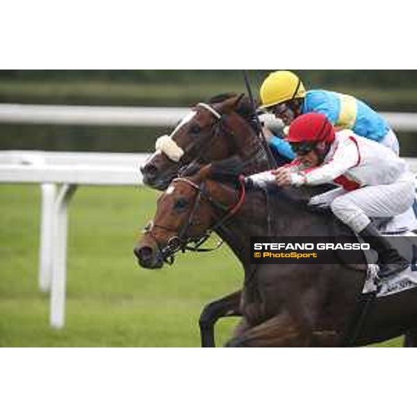 Andrasch Starke and Felician win the Premio del Piazzale Milano, San Siro racecourse 18 oct.2015 ph.Stefano Grasso