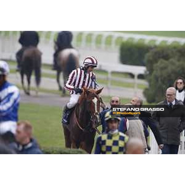 Carlo Fiocchi and Biz Heart win the Gran Criterium Milano, San Siro racecourse 18 oct.2015 ph.Stefano Grasso