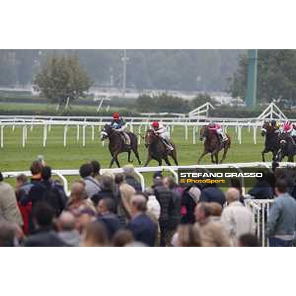 Andrasch Starke and Lovelyin win the Gran Premio del Jockey Club Milano, San Siro racecourse 18 oct.2015 ph.Stefano Grasso