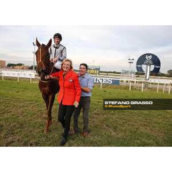 Adrie De Vries and Odeliz win the Premio Longines Lydia Tesio Roma,Capannelle racecourse 25 october 2015 ph.Stefano Grasso/HippoGroup Roma Capannelle