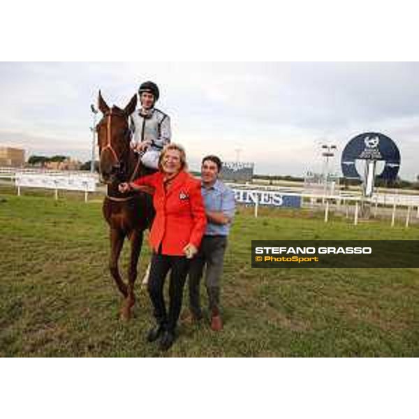 Adrie De Vries and Odeliz win the Premio Longines Lydia Tesio Roma,Capannelle racecourse 25 october 2015 ph.Stefano Grasso/HippoGroup Roma Capannelle