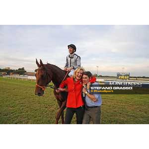 Adrie De Vries and Odeliz win the Premio Longines Lydia Tesio Roma,Capannelle racecourse 25 october 2015 ph.Stefano Grasso/HippoGroup Roma Capannelle