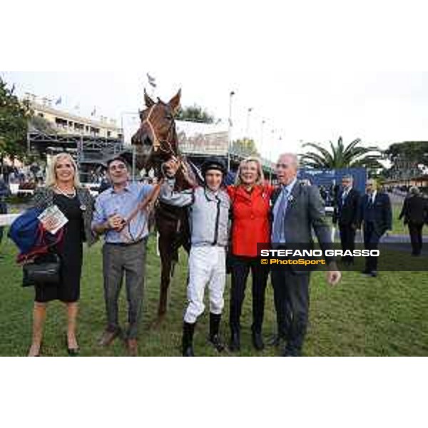 Adrie De Vries and Odeliz win the Premio Longines Lydia Tesio Roma,Capannelle racecourse 25 october 2015 ph.Stefano Grasso/HippoGroup Roma Capannelle