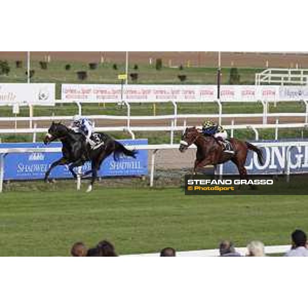 Umberto Rispoli and Kaspersky win the Premio Ribot Mem.Loreto Luciani Roma,Capannelle racecourse 25 october 2015 ph.Stefano Grasso/HippoGroup Roma Capannelle