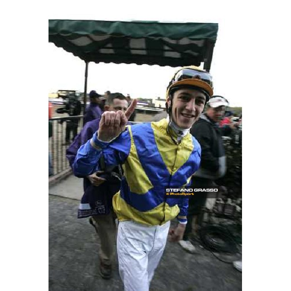 Christophe Soumillon winner with Shirocco of Breeders\' Cup Turf New York, 29th october 2005 ph. Stefano Grasso