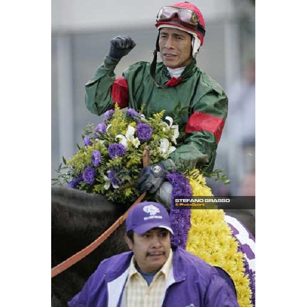 Edgar Prado winner of TGV Breeders\' Cup Sprint New York, 29th october 2005 ph. Stefano Grasso