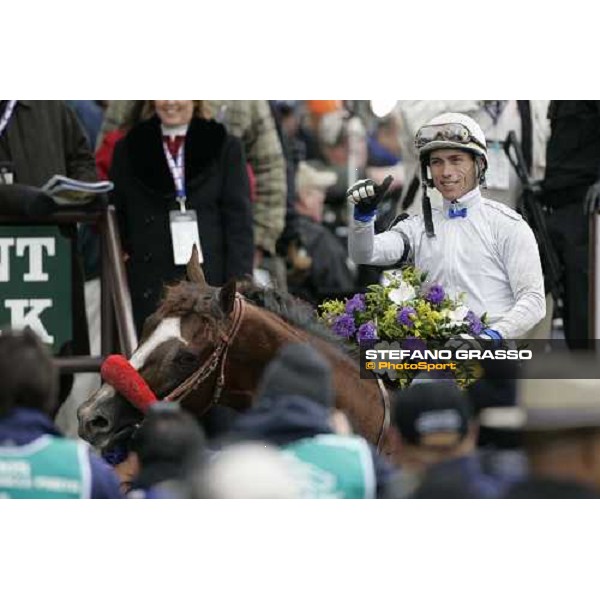 happy Garrett Gomez on Stevie Wonderboy in the winner enclosure of Bessemer Trust Breeders\' Cup Juvenile New York, 29th october 2005 ph. Stefano Grasso