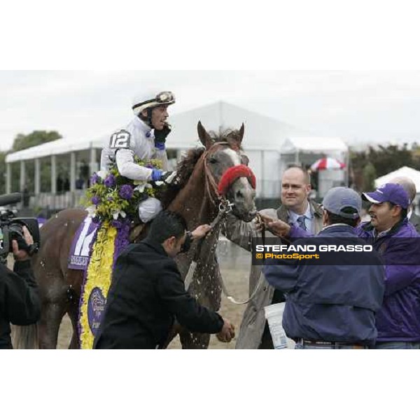 Garrett Gomez winner on Stevie Wonderboy of the Bessemer Trust Breeders\' Cup Juvenile New York, 29th october 2005 ph. Stefano Grasso