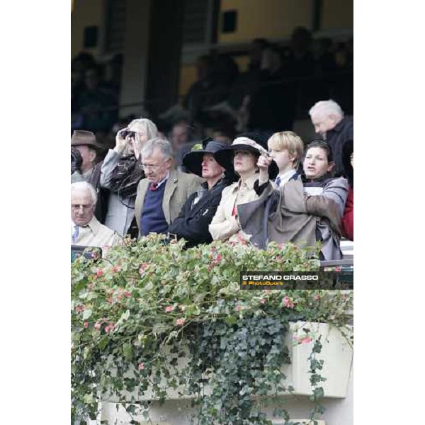 racegoers at the Breeders\' Cup at Belmont Park New York, 29th october 2005 ph. Stefano Grasso