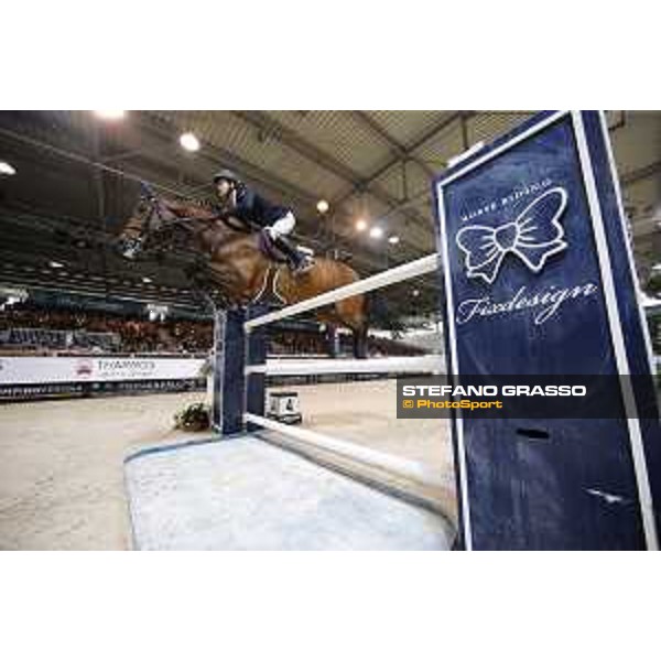 Jumping Verona - class 14 Longines Fei World Cup Jumping - Premio Fixdesign Maikel van der Vleuten on VDL Groep Verdi TN Nop Verona,8th nov.2015 ph.Stefano Grasso/Fieracavalli