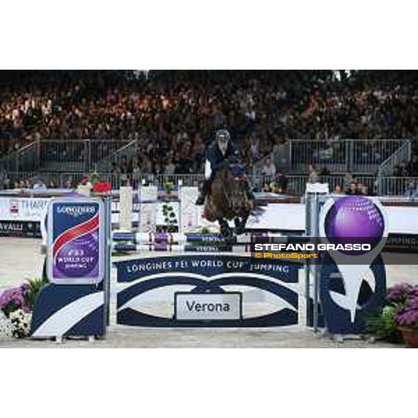 Jumping Verona - class 14 Longines Fei World Cup Jumping - Premio Fixdesign Maikel van der Vleuten on VDL Groep Verdi TN Nop Verona,8th nov.2015 ph.Stefano Grasso/Fieracavalli