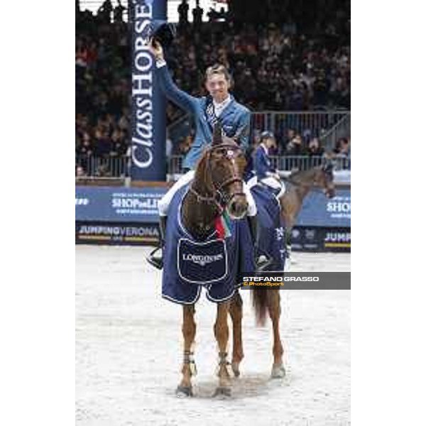Jumping Verona - class 14 Longines Fei World Cup Jumping - Premio Fixdesign Prize giving ceremony - Simon Delestre on Hermes Ryan Verona,8th nov.2015 ph.Stefano Grasso/Fieracavalli