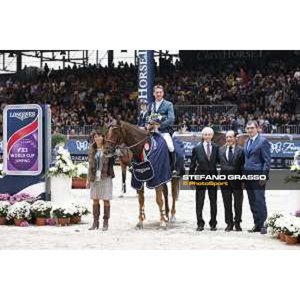 Jumping Verona - class 14 Longines Fei World Cup Jumping - Premio Fixdesign Prize giving ceremony - Simon Delestre on Hermes Ryan Verona,8th nov.2015 ph.Stefano Grasso/Fieracavalli