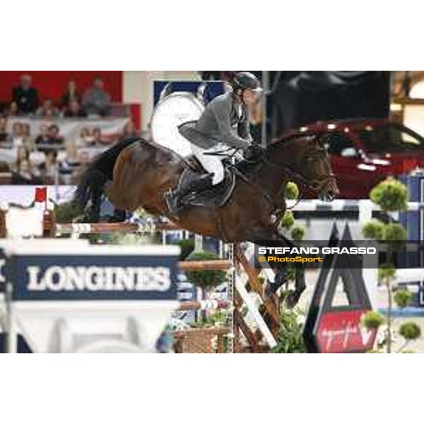 Jumping Verona - class 14 Longines Fei World Cup Jumping - Premio Fixdesign Ludger Beerbaum on Chaman Verona,8th nov.2015 ph.Stefano Grasso/Fieracavalli